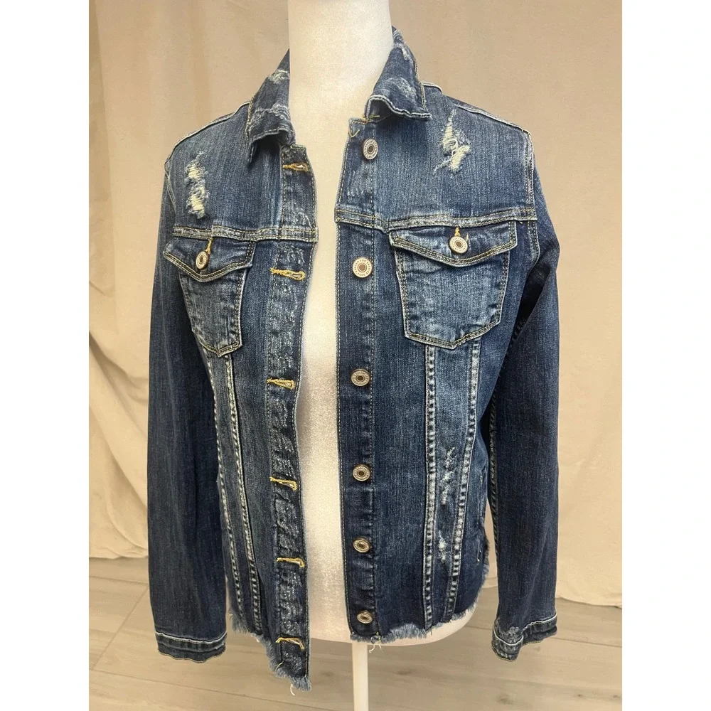KanCan Distressed Denim Jacket Sz S Dark Wash Frayed Hem Edgy Streetwear Trucker